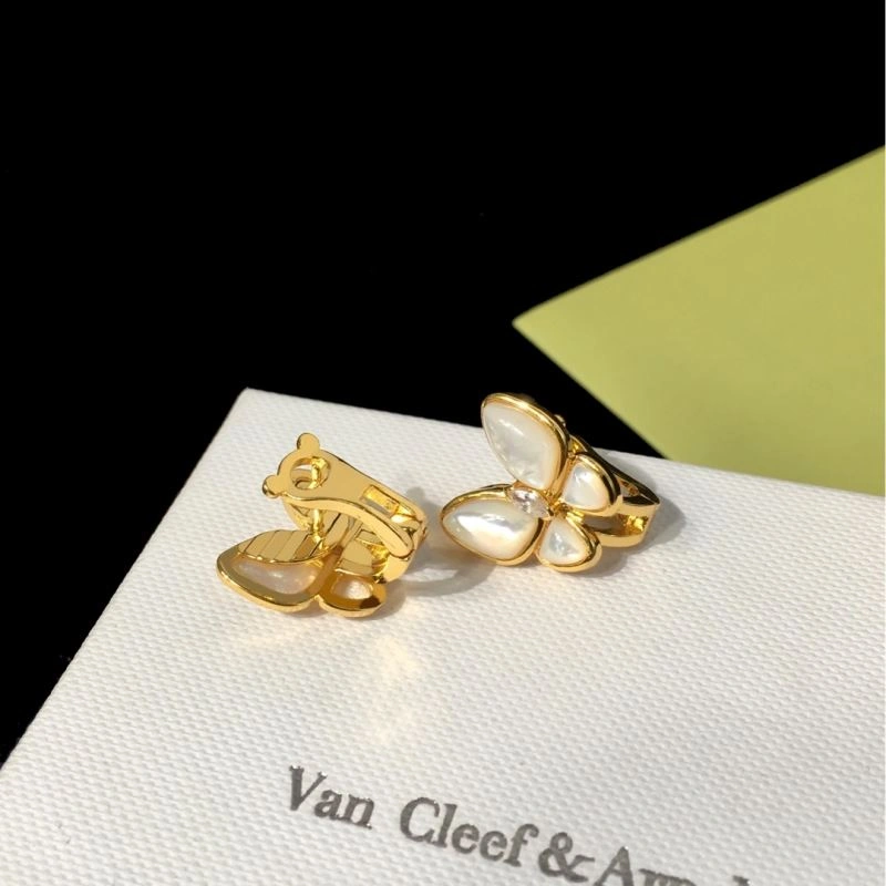 ComfortFit Vca Earrings 255392