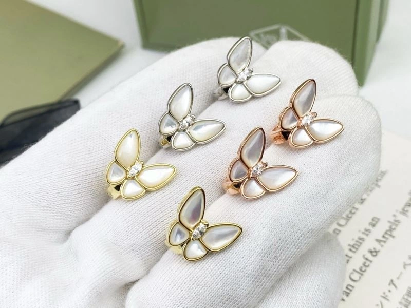Vca Earrings Sporty 255390