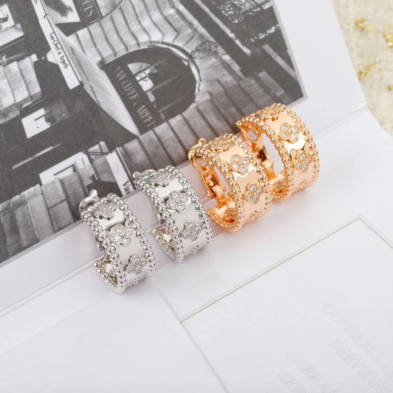 Effortless Vca Earrings 255370