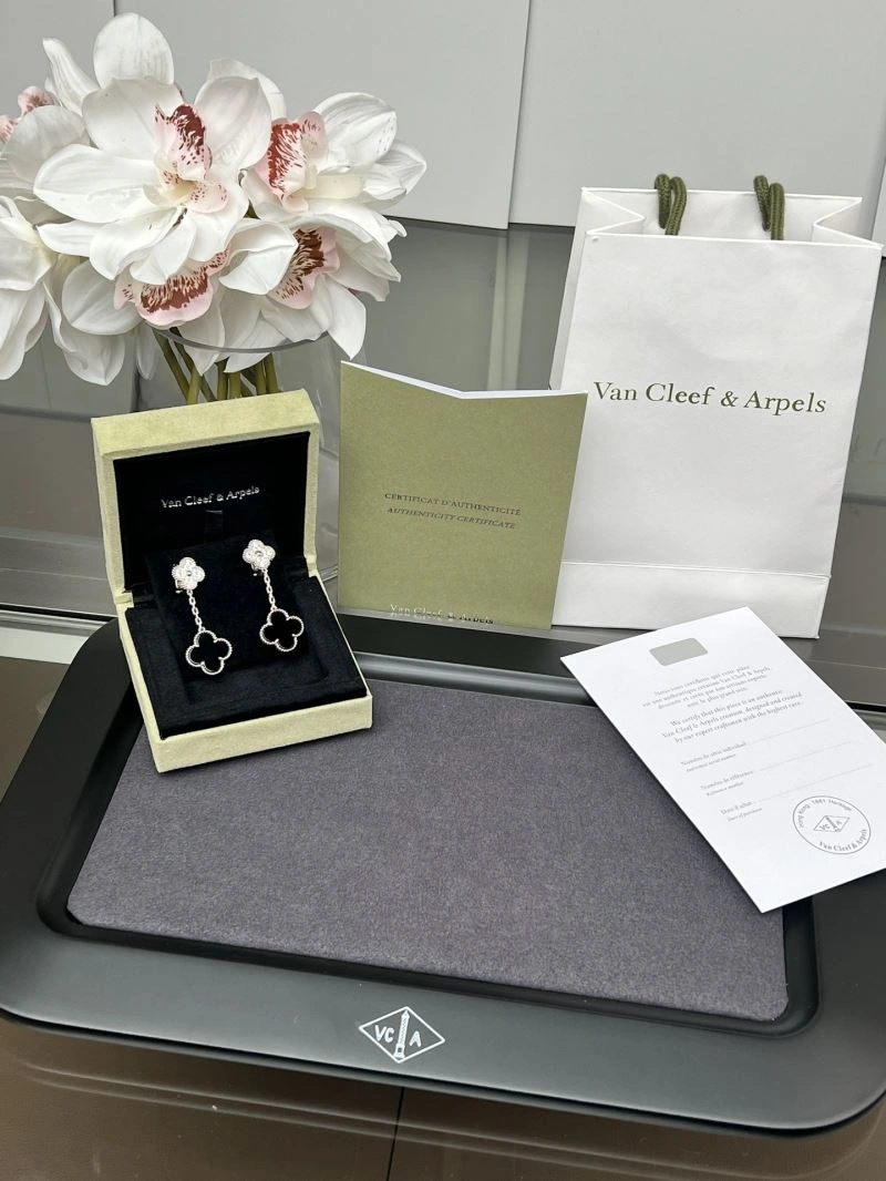 Durable Vca Earrings 255369