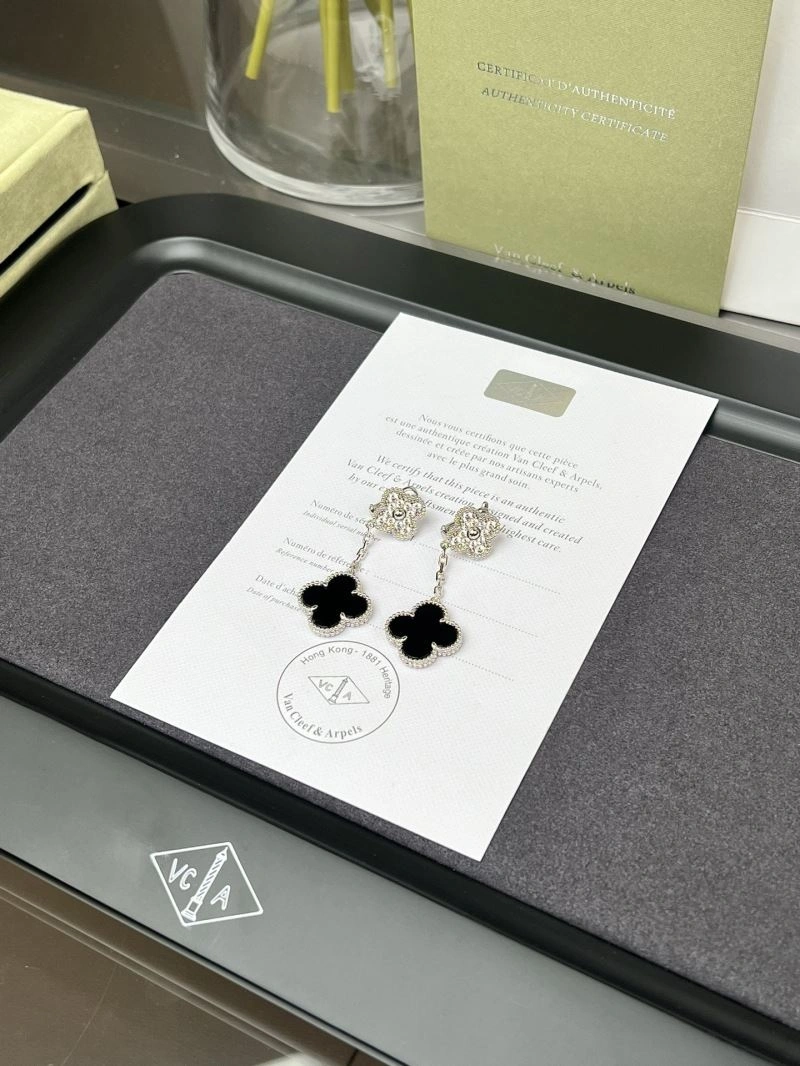 Durable Vca Earrings 255369