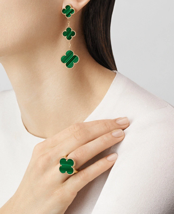 Vca Earrings Casual 255359