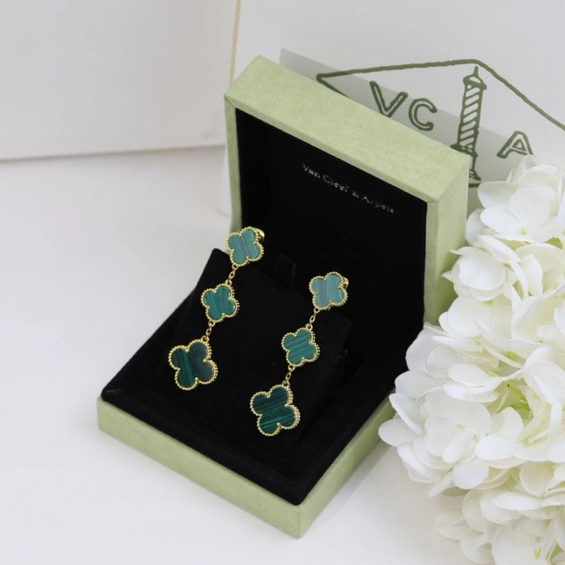 Vca Earrings Casual 255359