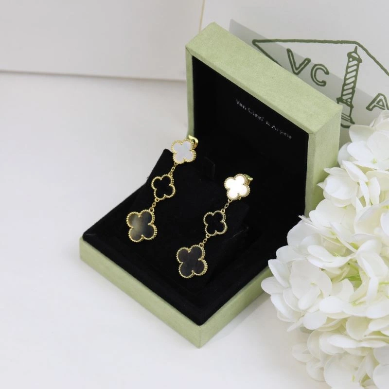 ModernLook Vca Earrings 255372