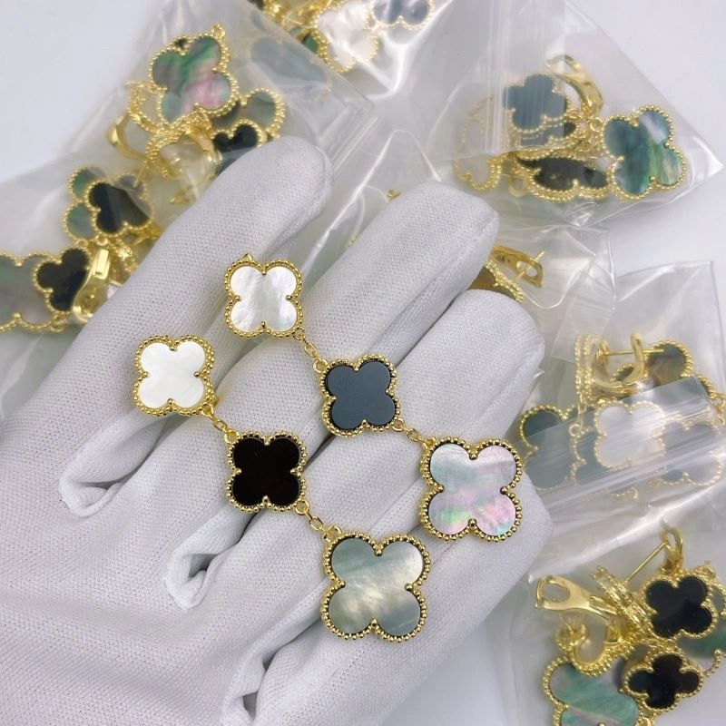 ModernLook Vca Earrings 255372