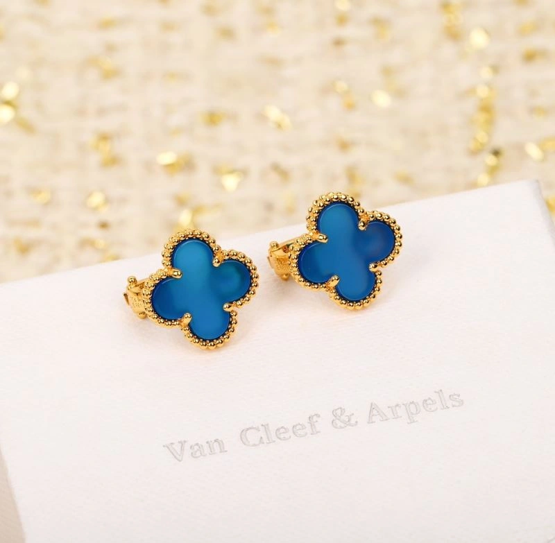 Vca Earrings Youthful 255353