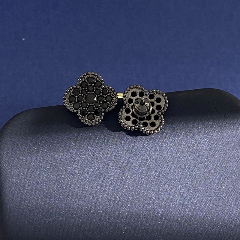 Packable Vca Earrings 255352