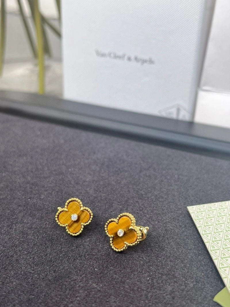 Bold Vca Earrings 255237