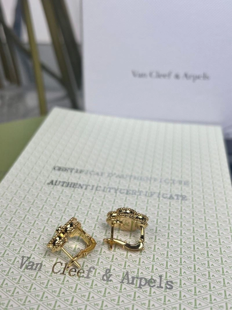 Bold Vca Earrings 255237