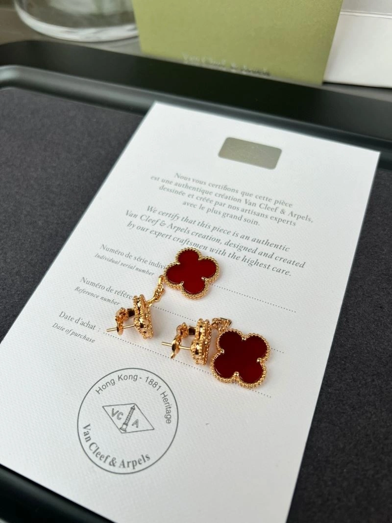 SmoothTexture Vca Earrings 255246