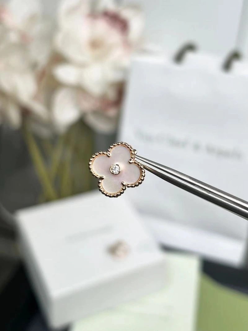 Vca Earrings Fashionable 255245