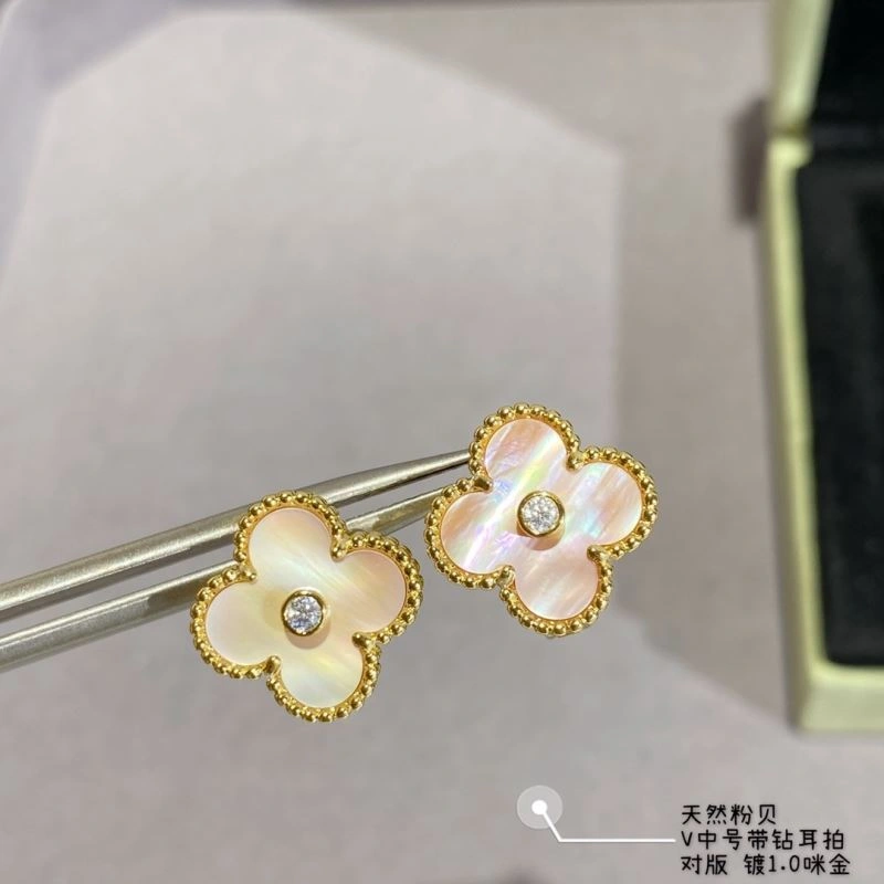 Classic Vca Earrings 255254