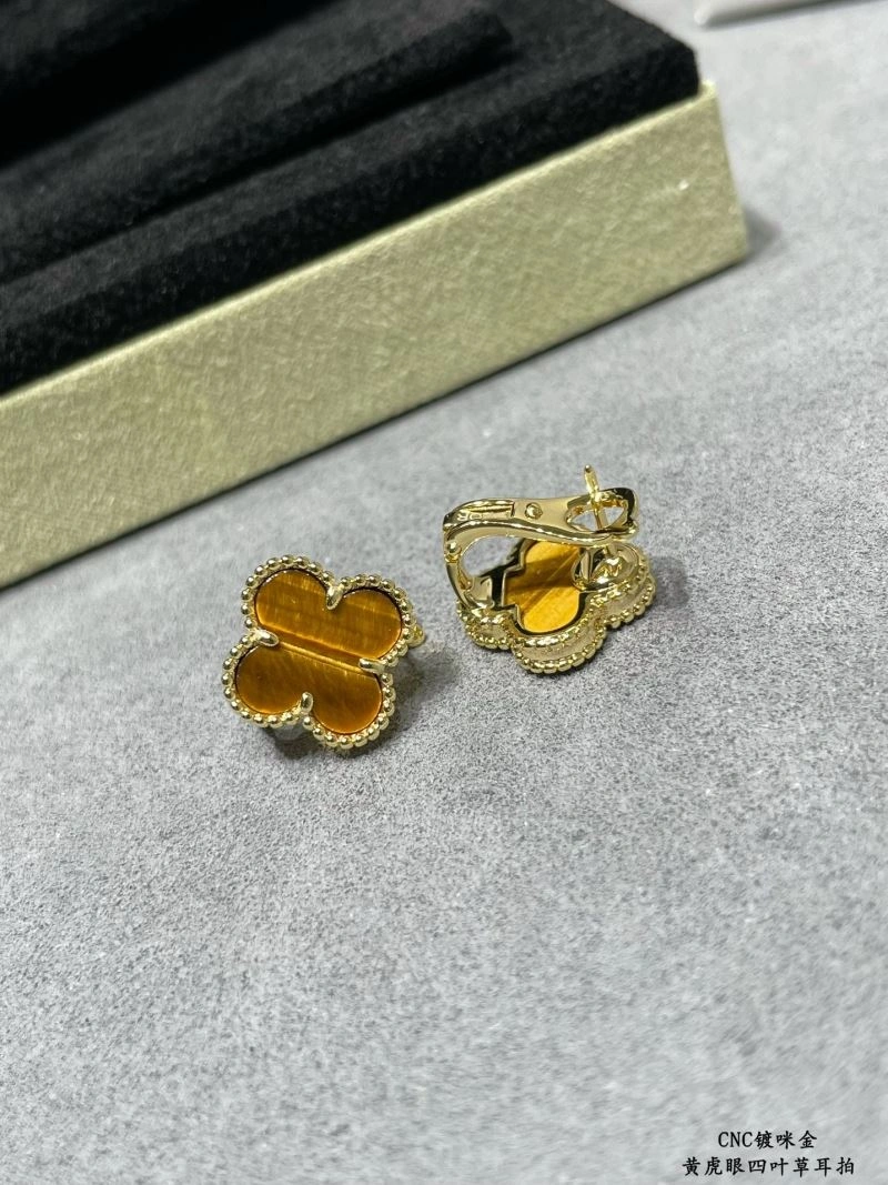 GoodFit Vca Earrings 255243