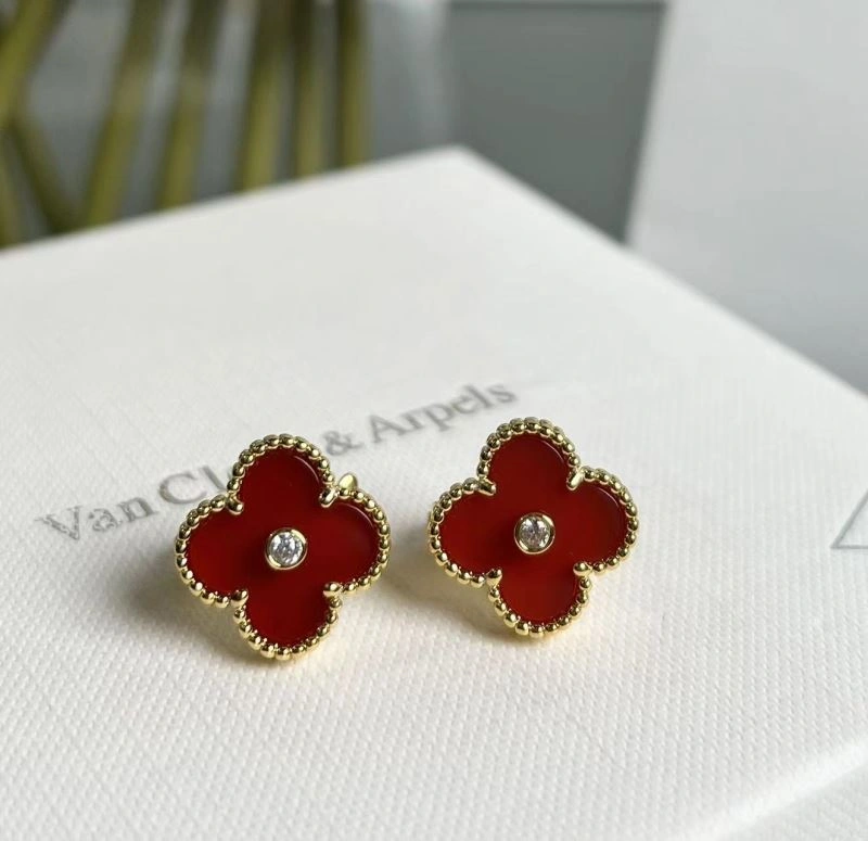 Vca Earrings Timeless 255227