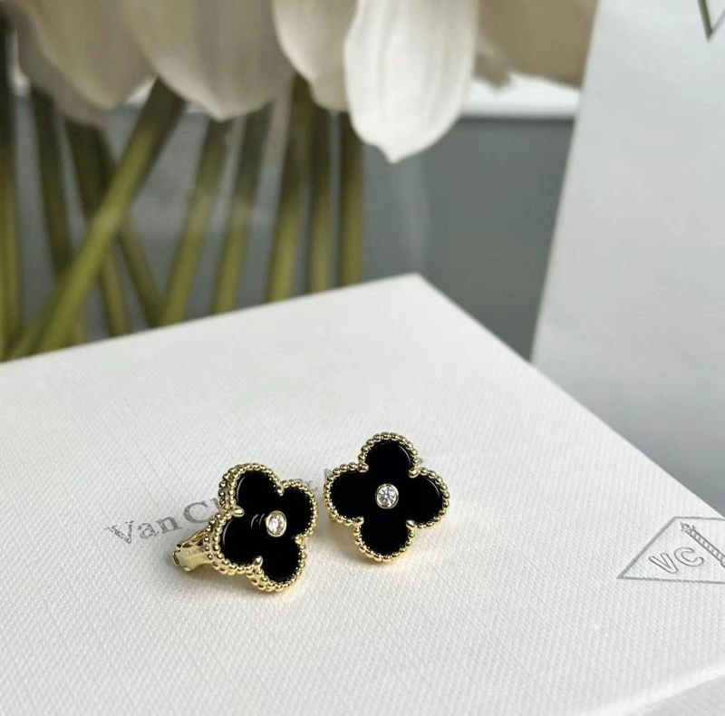 Vca Earrings Compact 255225