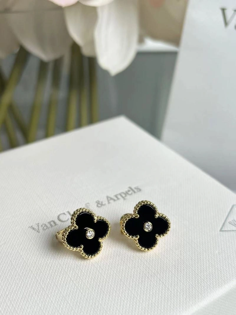 Vca Earrings Compact 255225
