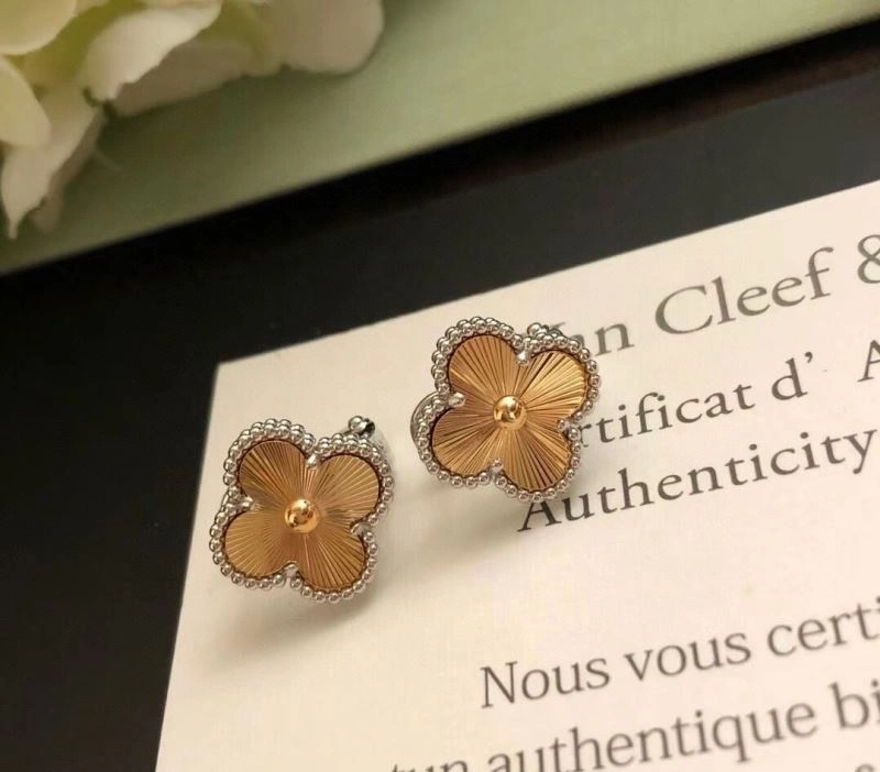 Vca Earrings StreetReady 255202
