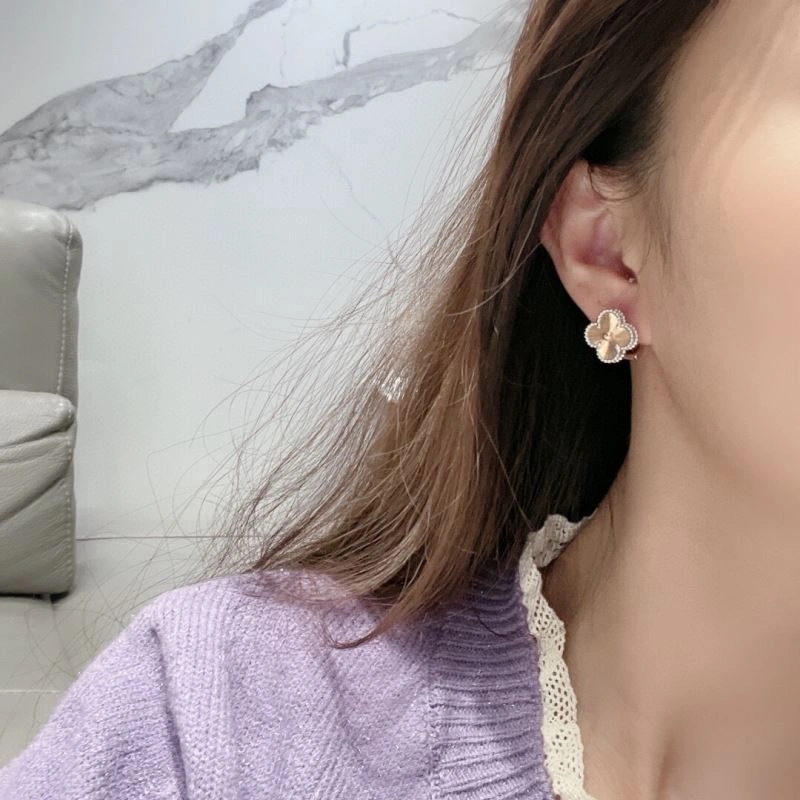 Vca Earrings StreetReady 255202