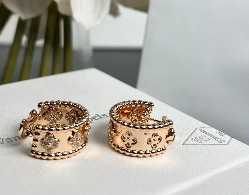 Vca Earrings GoodFit 255198