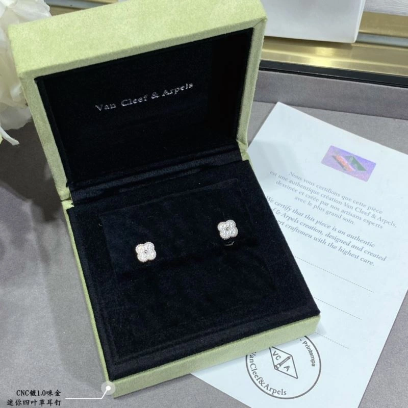 HighQuality Vca Earrings 255221
