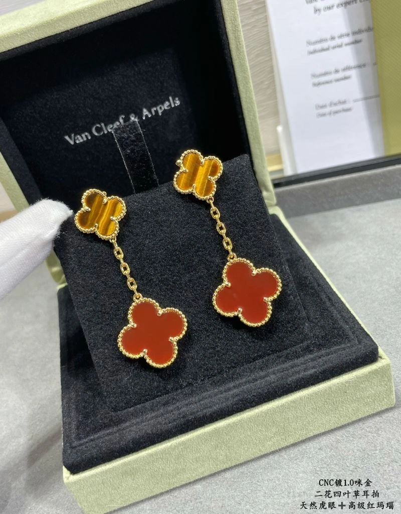 Effortless Vca Earrings 255219