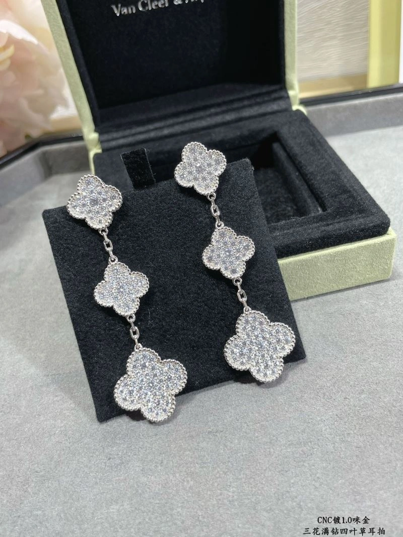 WrinkleFree Vca Earrings 255212