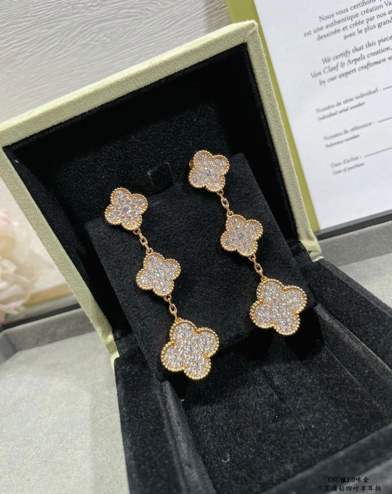 WrinkleFree Vca Earrings 255212