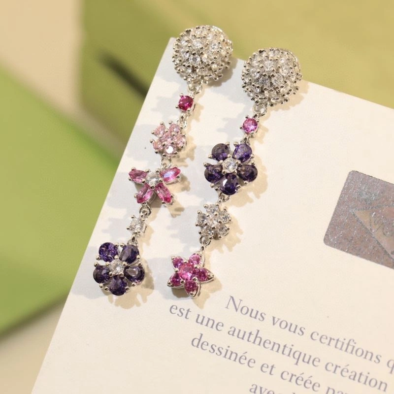 Neat Vca Earrings 255013
