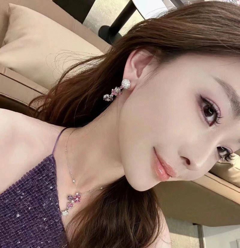 Neat Vca Earrings 255013