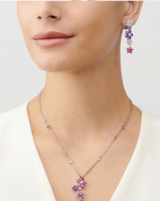 Neat Vca Earrings 255013