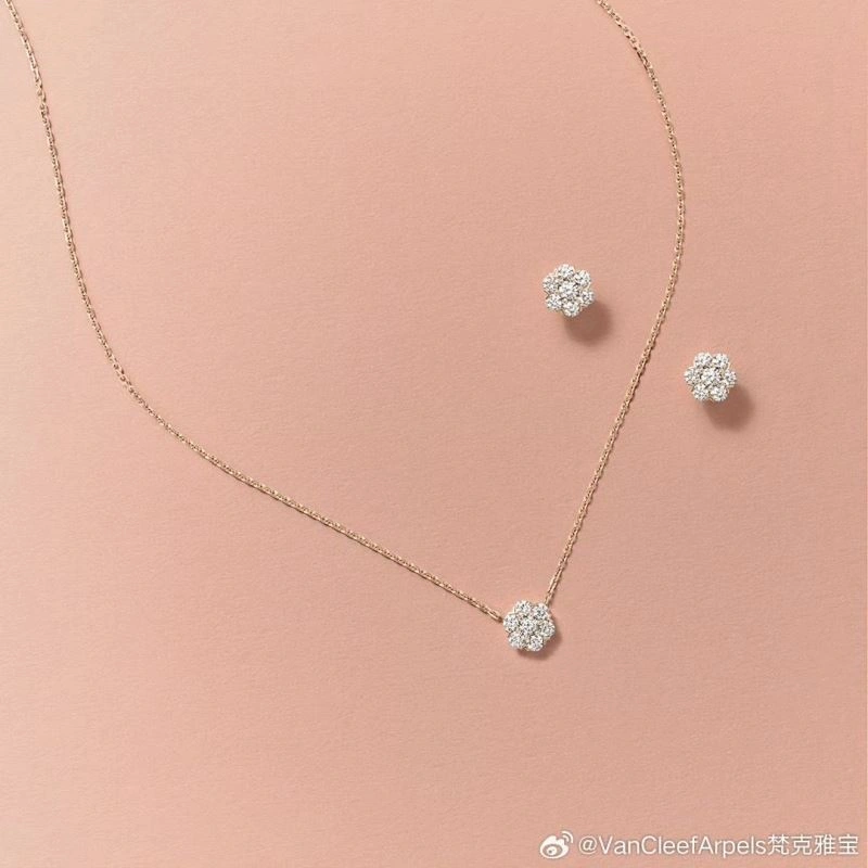 Popular Vca Earrings 255012
