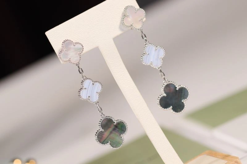 Vca Earrings TimelessDesign 254997