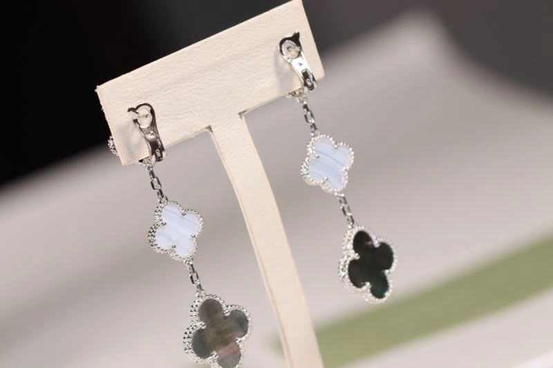 Vca Earrings TimelessDesign 254997