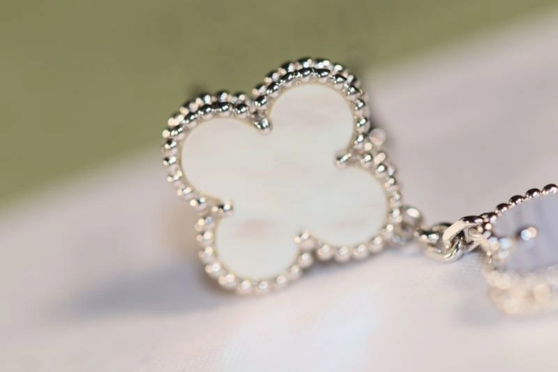 Vca Earrings TimelessDesign 254997