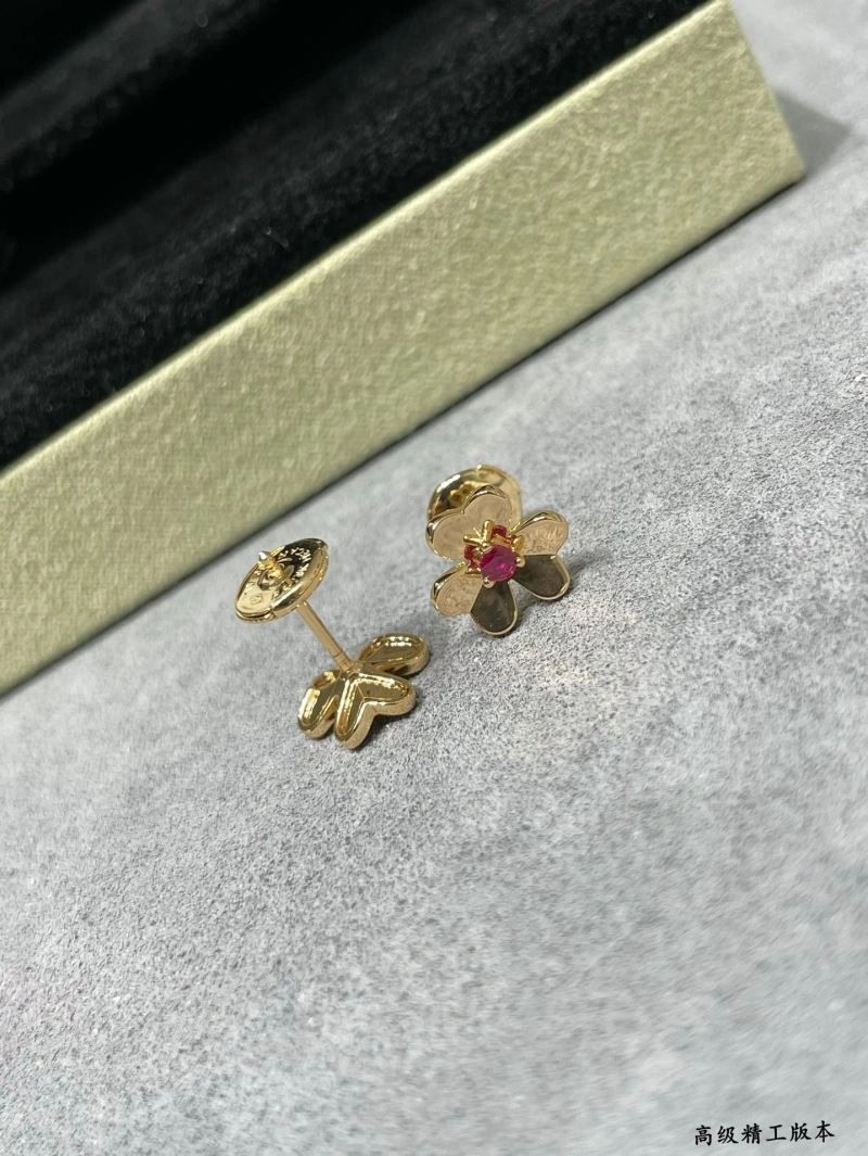 Vca Earrings Elegant 254989