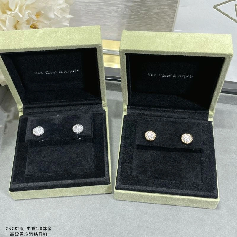NewStyle Vca Earrings 254991