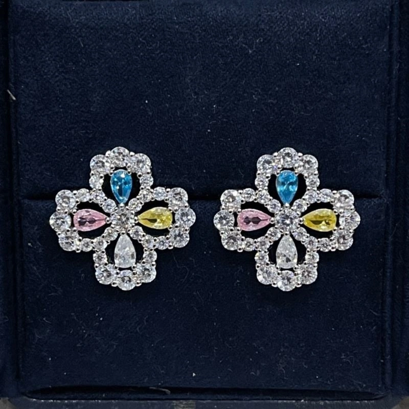 Vca Earrings TechFriendly 254766