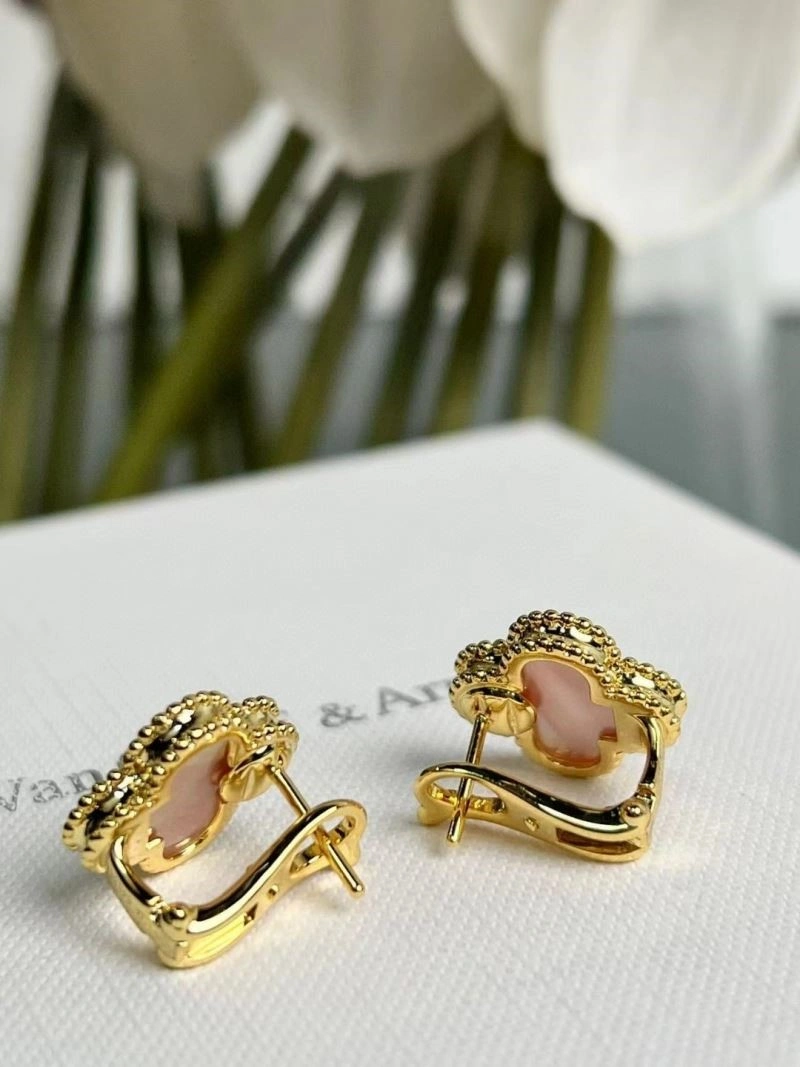 Vca Earrings WrinkleFree 254738