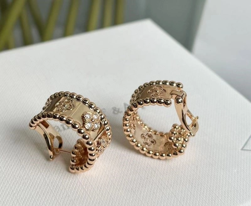 Vca Earrings Unique 254759
