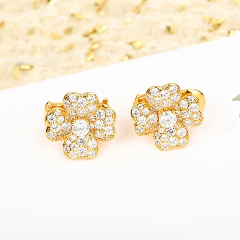 Vca Earrings Timeless 254762