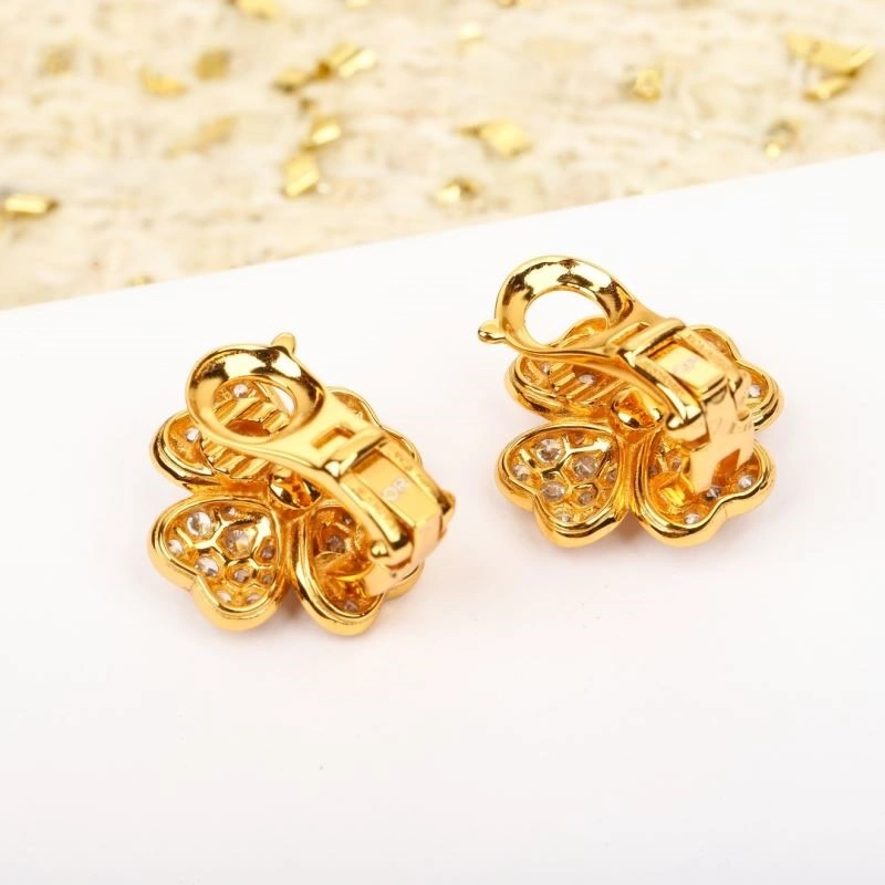 Vca Earrings Timeless 254762