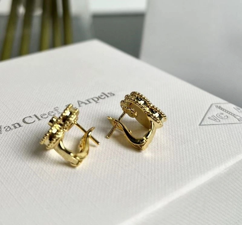 Vca Earrings Unique 254731