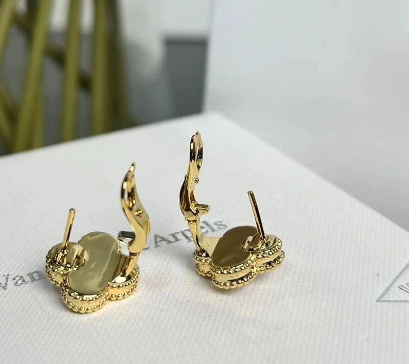 Vca Earrings Youthful 254755