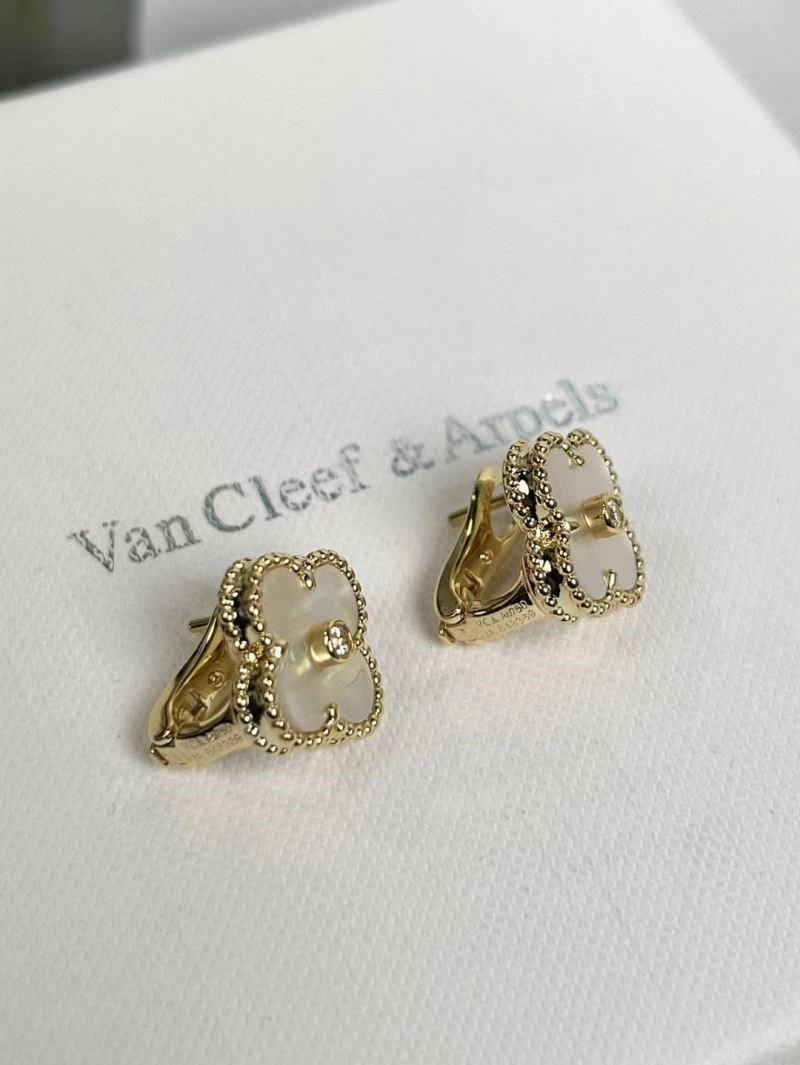 Vca Earrings Youthful 254755