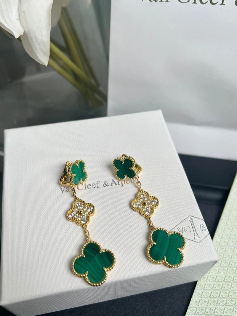 Vca Earrings Cozy 254750