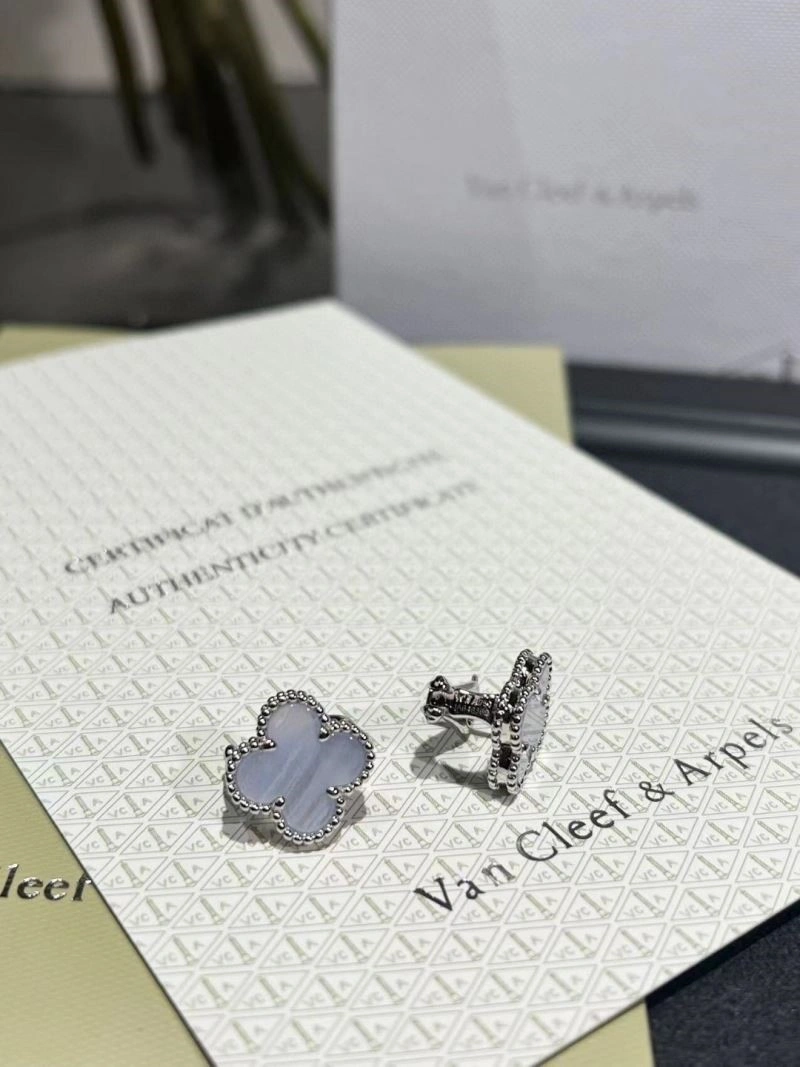 Vca Earrings Compact 254734