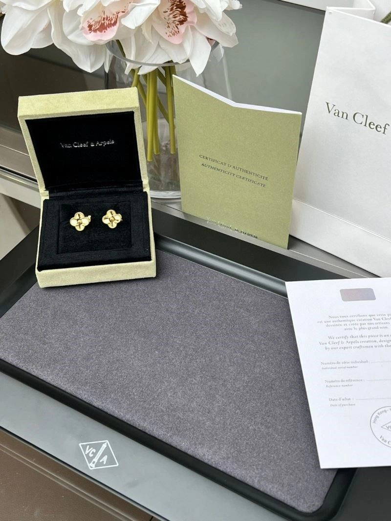 Vca Earrings Unique 254741