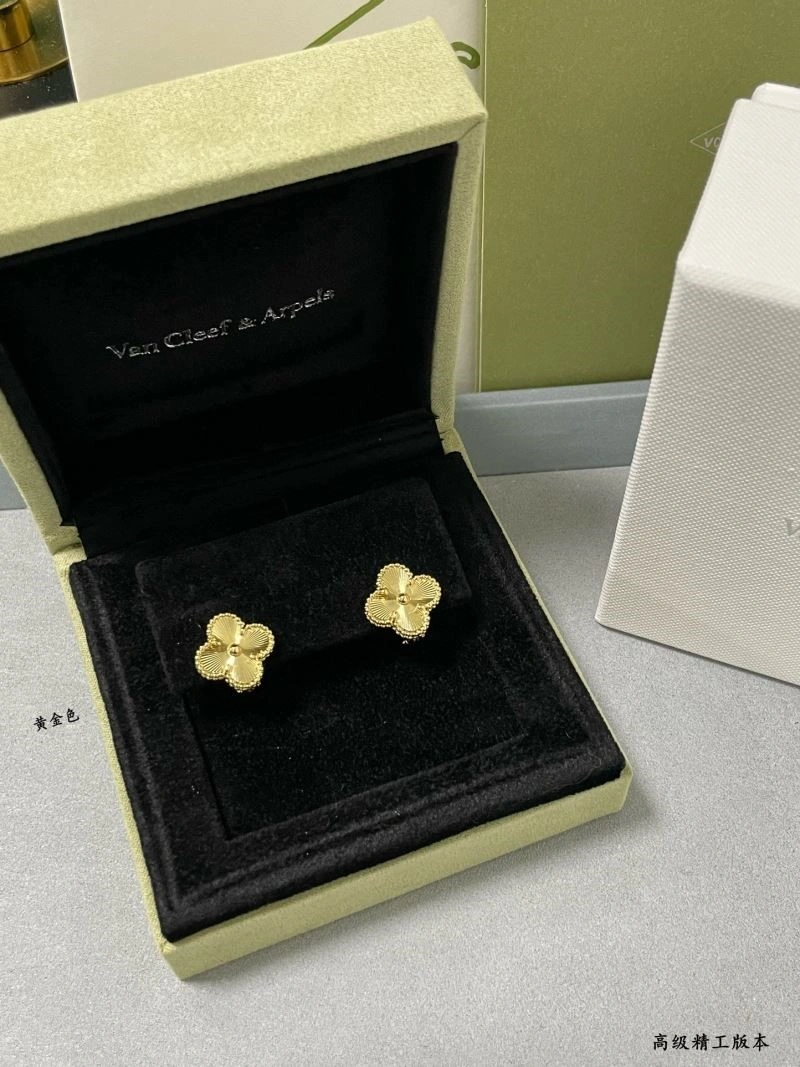 Vca Earrings WrinkleFree 254726