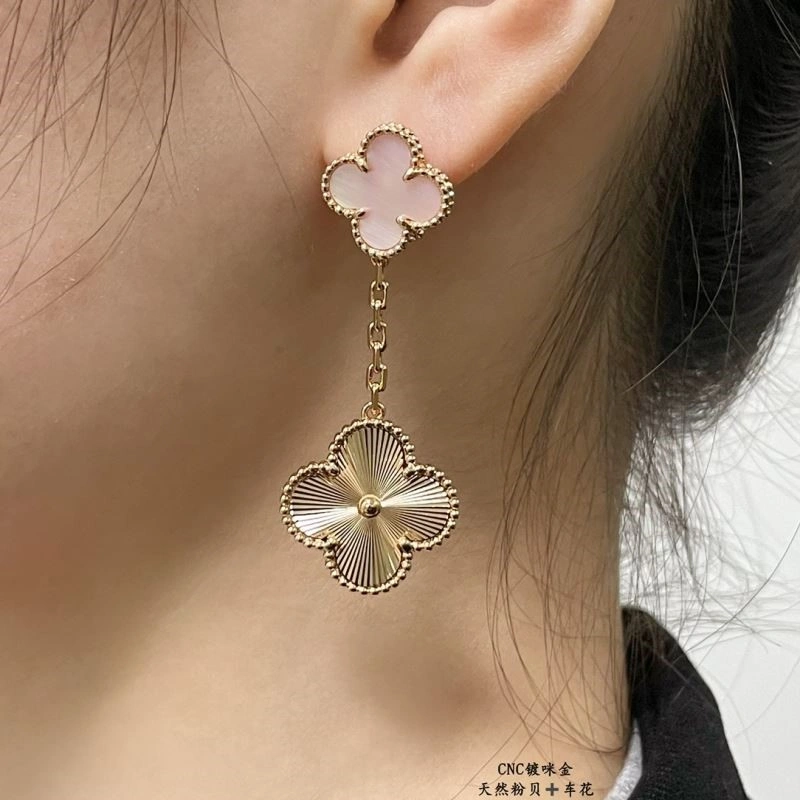 Trendy Vca Earrings 254723