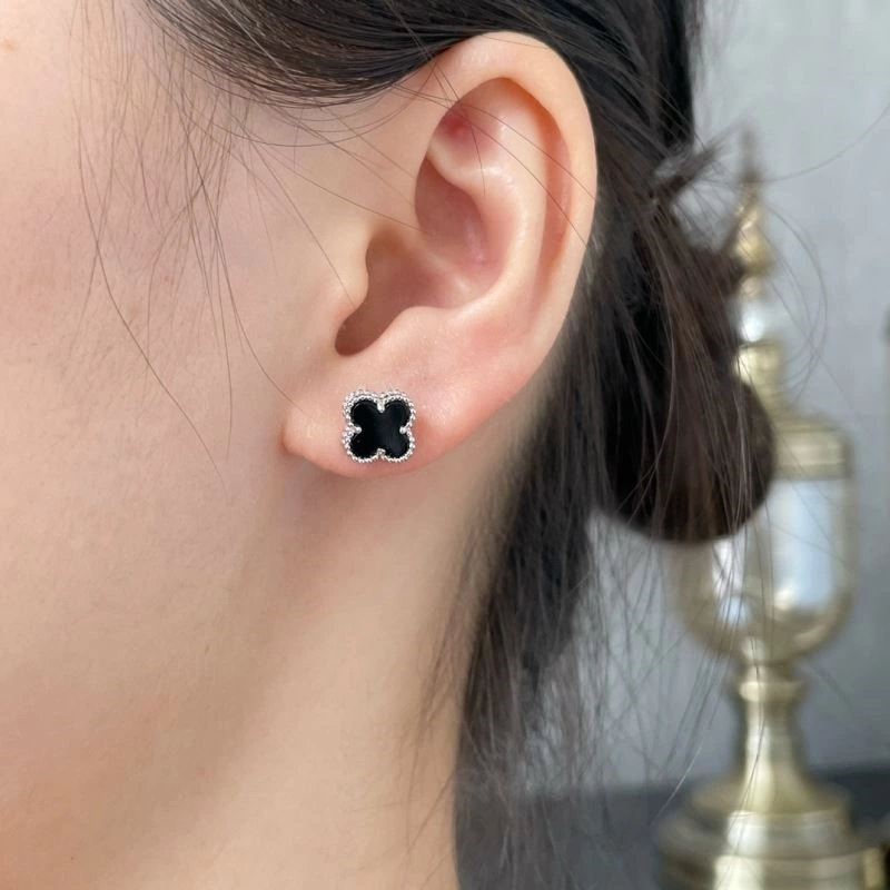 Stylish Vca Earrings 254718